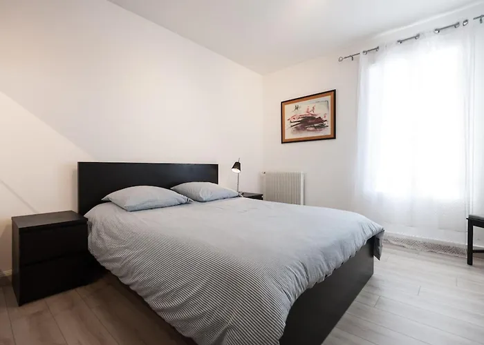 Apartamento Explore From Our Cozy & Quiet 2br Aptparking